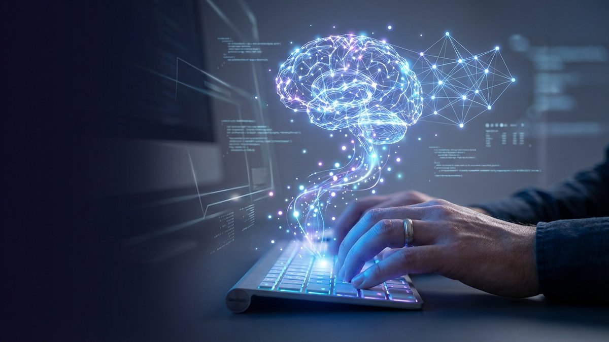 Qué es Prompt Engineering: guía completa con técnicas y ejemplos